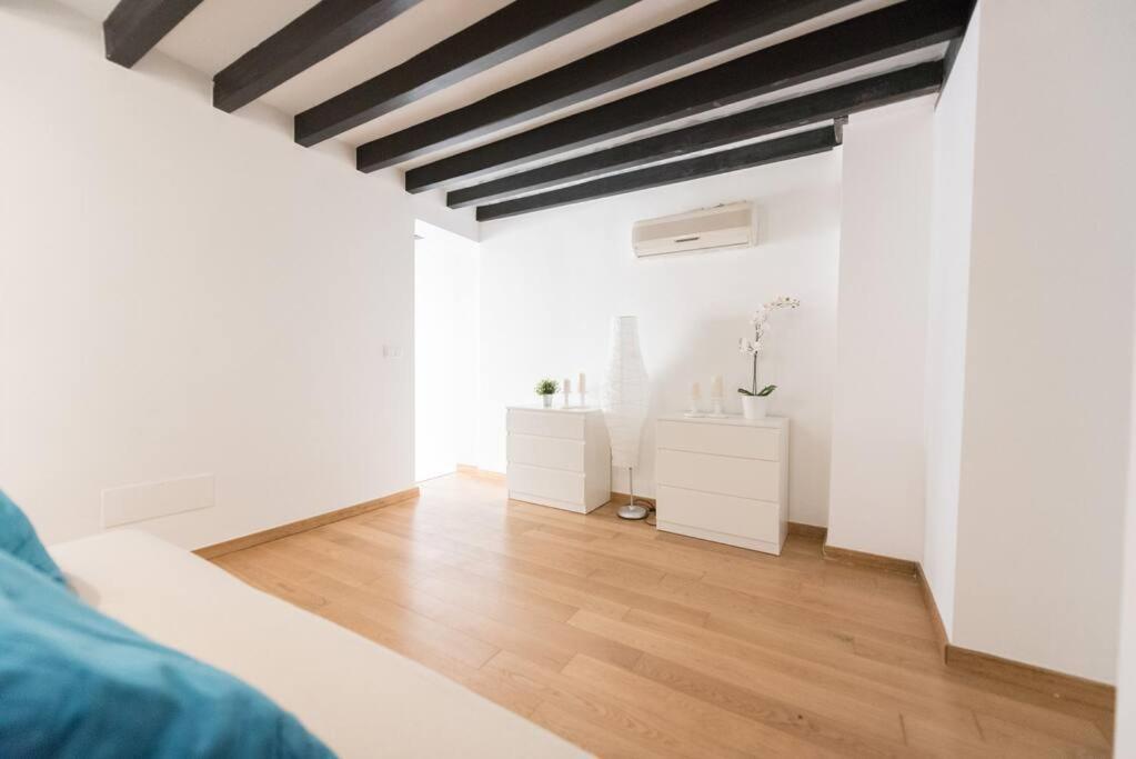 דירות Loft En El Corazon De Palma Cerca De La Catedral מראה חיצוני תמונה